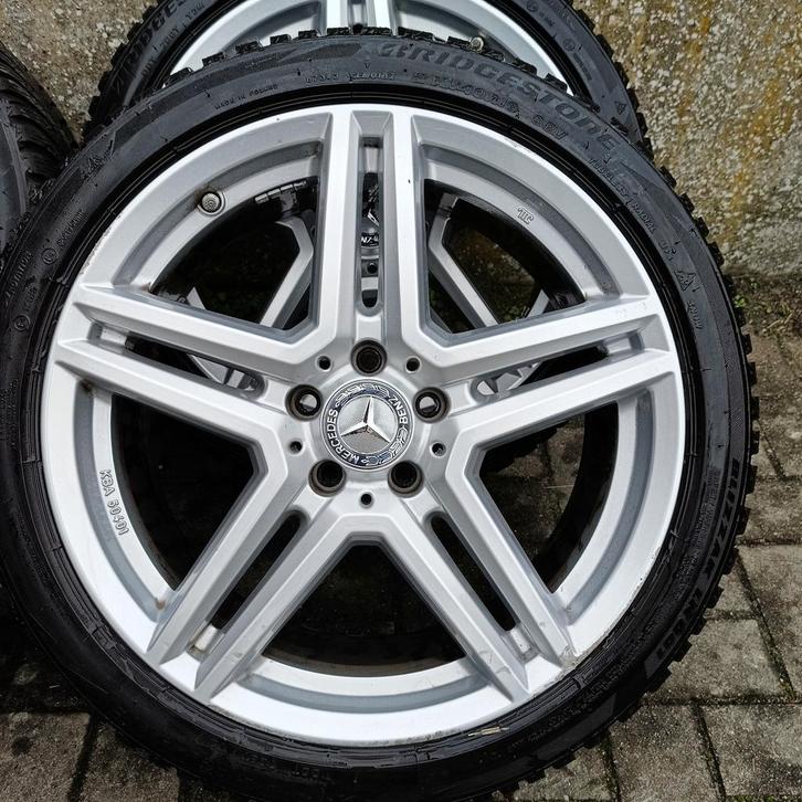 Mercedes Velgen 19inch E-klasse Bridgestone Winterbanden, Auto-onderdelen, Banden en Velgen, Banden en Velgen, Winterbanden, 19 inch