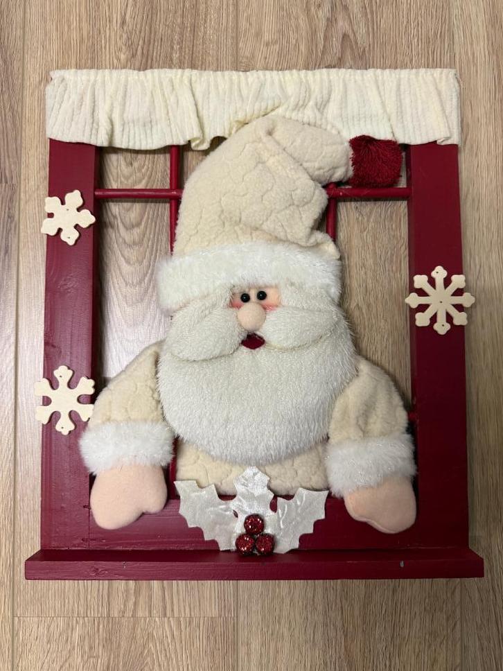 Houten raam met Kerstman, Diversen, Kerst, Zo goed als nieuw, Ophalen