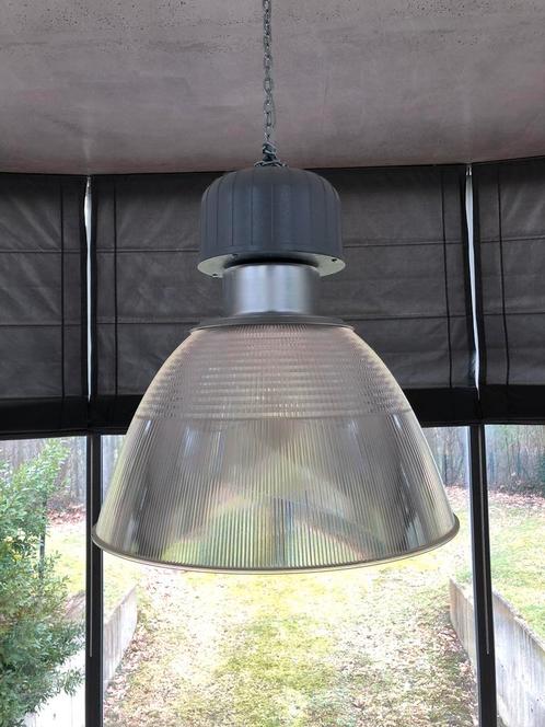 Lampe suspension industrielle, Huis en Inrichting, Lampen | Hanglampen, Zo goed als nieuw, 50 tot 75 cm, Kunststof, Metaal