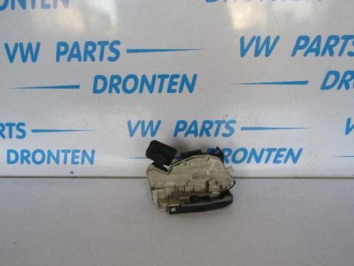 Serrure portière mécanique 4portes avant droite d'un Volks, Autos : Pièces & Accessoires, Carrosserie & Tôlerie, Volkswagen, Utilisé