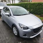 Mazda 2 1.5 b 10150 km !, Autos, Boîte manuelle, Rétroviseurs électriques, Achat, Euro 6