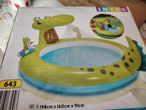 Speelbal "alligator" met sproeier, Tuin en Terras, Zwembaden, Nieuw, Ophalen
