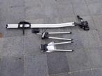 Thule Outride 561 Fietsdakdrager + 2 voorwielhouders, Ophalen, Zo goed als nieuw, Dakdrager, 1 fiets