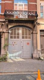 MAGAZIJN & WERKPLAATS TE HUUR IN SCHAARBEEK, Immo, Garages en Parkeerplaatsen, Brussel