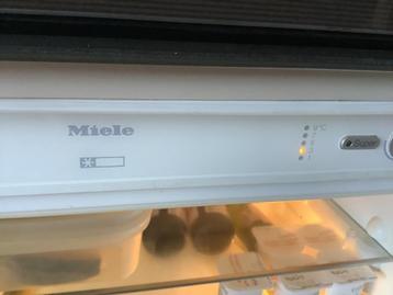 koelkast  beschikbaar voor biedingen
