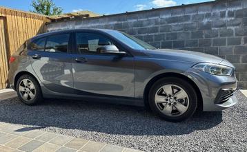 BMW 118i Led Navigatie BT Pdc CarPlay Slechts 95000km beschikbaar voor biedingen