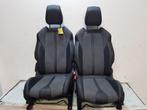 INTERIEUR Peugeot 5008 II (M4 / MC / MJ / MR), Gebruikt, Peugeot
