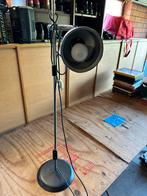 VINTAGE (?) made in italy staande lamp (werkt), Ophalen