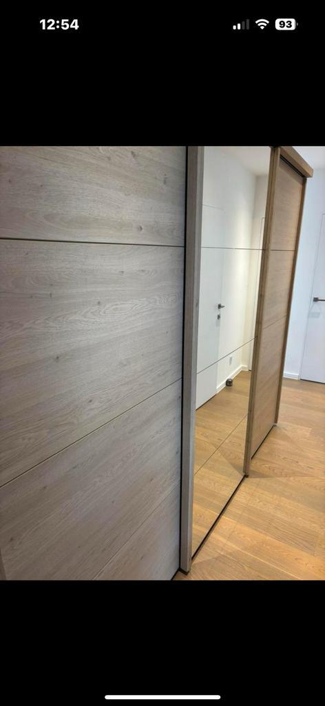 Grote kleerkast met schuifdeuren en spiegel 2,8m breedte, Huis en Inrichting, Kasten | Kleerkasten, Gebruikt, 200 cm of meer, 200 cm of meer