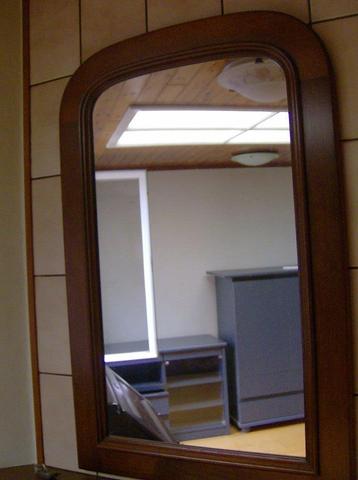 Spiegel in Kerselaar hout - 53 cm x 83 cm  beschikbaar voor biedingen