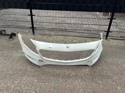 Voorbumper van een Mercedes GLA (9650), Auto-onderdelen, Carrosserie, Bumper, Gebruikt, 3 maanden garantie, Ophalen of Verzenden