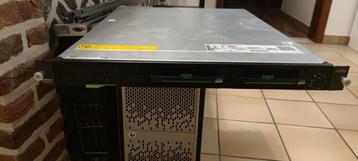 Serveur Fujitsu Primergy RX100 S6: X3430 32Gb RAM 2x2Tb HDD, Enlèvement, Utilisé