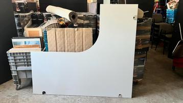 Zilvergrijs hoekbureau – 180 x 160 cm – perfecte staat beschikbaar voor biedingen