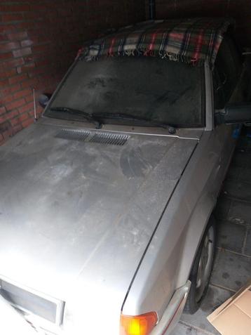 leuke FORD Escort Cabriolet originelen Ford velgen BJ 1985, Autos, Achat, Cabriolet, Particulier, Tissu