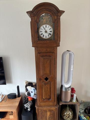 Horloge comtoise beschikbaar voor biedingen