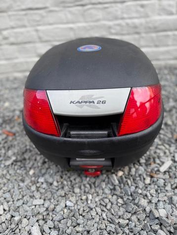 bakje, helm bakje , voor scooter , geen sleutel  beschikbaar voor biedingen