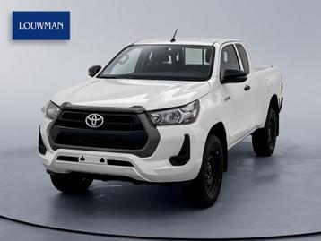 Toyota HiLux 2.4 D-4D Comfort 4x4 Xtra Cab NIEUW 3500KG Trek beschikbaar voor biedingen