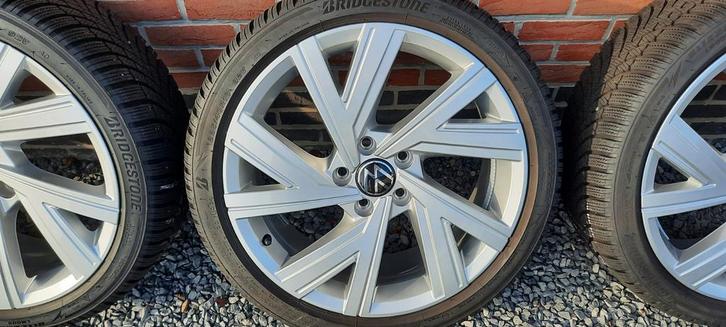 Golf 8 Bergamo GTI GTE Clubsport R winterwielen, Auto-onderdelen, Banden en Velgen, Velg(en), Nieuw, Ophalen
