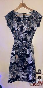 🔥 Gigue - jurk met bloemenprint - maat 36, Kleding | Dames, Ophalen of Verzenden, Zo goed als nieuw, Maat 36 (S)