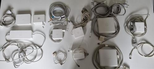 Vintage Apple onderdelen: kabels, adapters, Airport, etc., Computers en Software, Apple Desktops, Gebruikt, Overige modellen, Onbekend