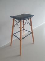 Barkruk in goede staat, 77cm hoog, Ophalen, Zo goed als nieuw