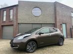 Nissan LEAF 30 kWh met optie zetel/stuurverwarming, Auto's, Nissan, 0 cilinders, Zwart, 1520 kg, Bruin