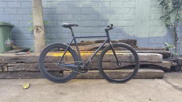Fixed Gear / Single Speed - Riva Basement (CrMo - maat 55) beschikbaar voor biedingen