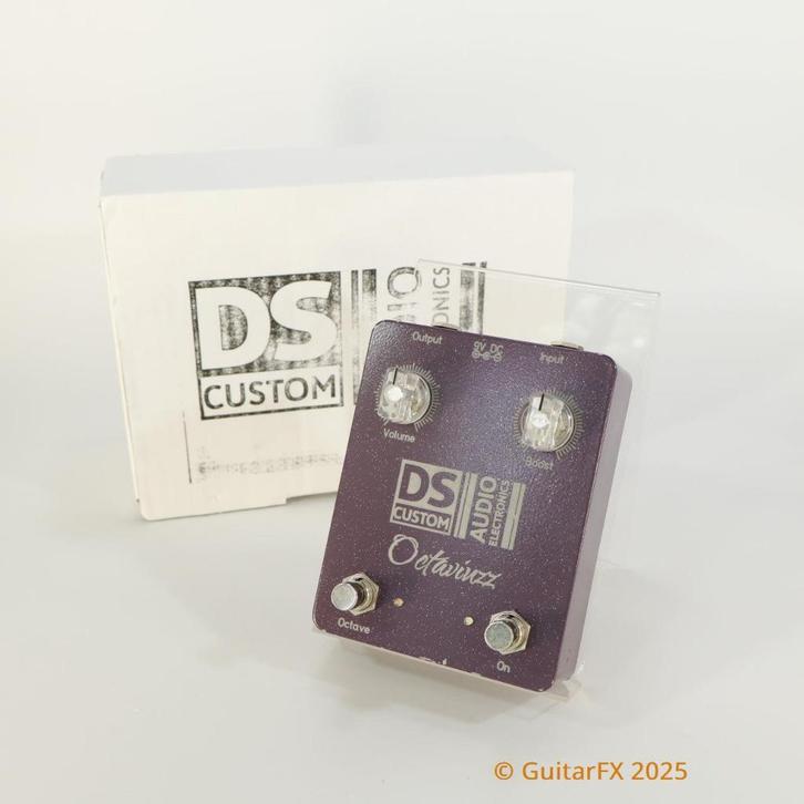 DS Custom Audio Electronics Octaviuzz Octave Fuzz, Muziek en Instrumenten, Effecten, Gebruikt, Volume, Ophalen of Verzenden