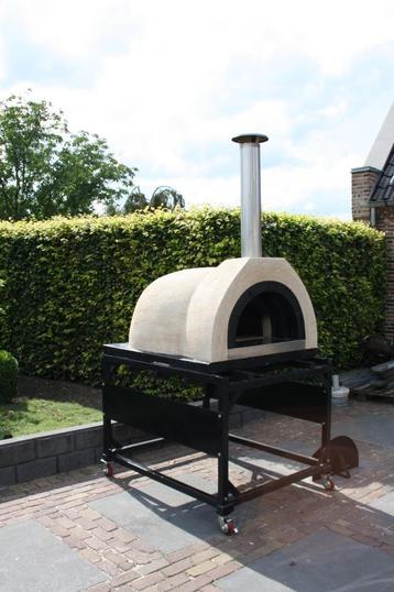 TE KOOP nieuwe houtgestookte pizzaoven Amalfi AD 90 beschikbaar voor biedingen