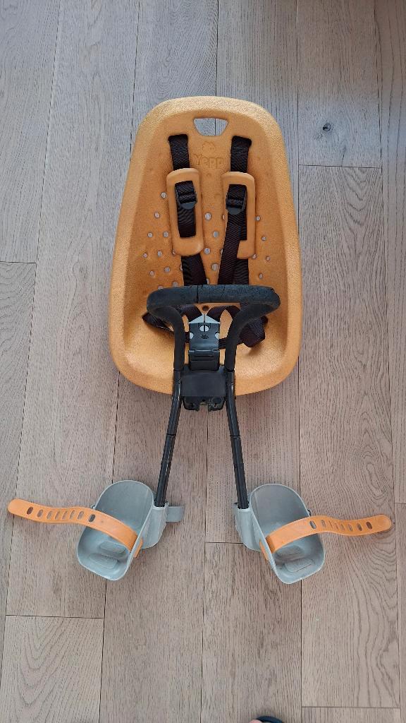 Yepp mini fietszitje Thule-GMG, Fietsen en Brommers, Fietsaccessoires | Fietsstoeltjes, Gebruikt, Voorzitje, 0 t/m 13 kg, Voetsteuntjes