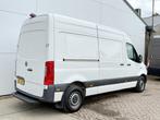 Mercedes-Benz eSprinter 55kWh L2H2 Automaat AC Camera Stoelv, Auto's, Stof, Gebruikt, Zwart, 2752 kg