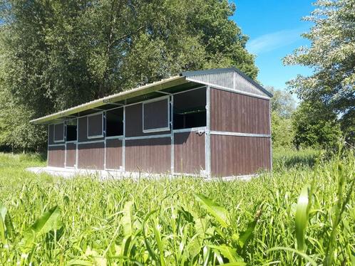 Buiten stal  paardenstal schuilstal weidestal  boxen deuren, Animaux & Accessoires, Box & Pâturages