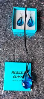 Parure MURANO, neuve bleue ( turquoise), Enlèvement ou Envoi, Comme neuf, Bleu, Pierre ou Minéral