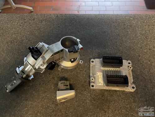 Slotenset kompleet Opel Corsa D bouwjaar 2008, Auto-onderdelen, Carrosserie, Opel, Gebruikt, Ophalen of Verzenden