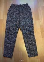 Zwarte losse broek met witte spikkels, met elastiek., Kleding | Dames, Zwart, Ophalen of Verzenden, Zo goed als nieuw, Maat 36 (S)