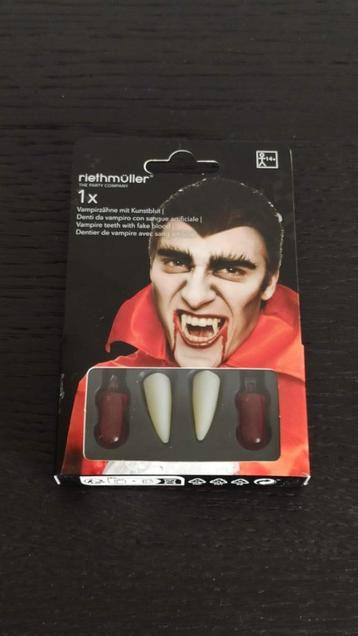‍️ Kostuumset voor vampiers - Kunstgebit + nepbloed -  beschikbaar voor biedingen