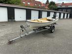 Polyesterboot met buitenboordmotor en trailer, Gebruikt, Overige brandstoffen