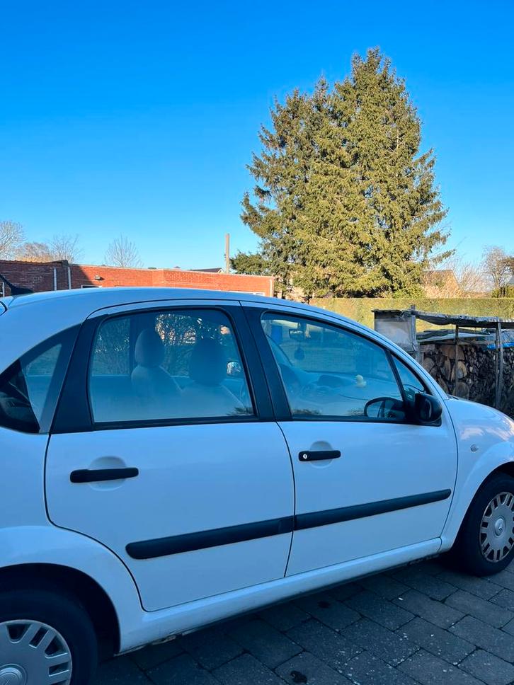 Citroën c3 2004, Auto's, Citroën, Particulier, C3, Airbags, Bluetooth, Mistlampen, Radio, Benzine, Stadsauto, 5 deurs, Handgeschakeld