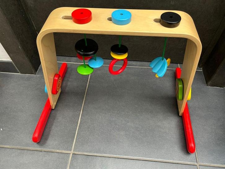houten baby speelboog Ikea, zo goed als nieuw, Kinderen en Baby's, Speelgoed | Babyspeelgoed, Zo goed als nieuw, Babygym, Ophalen
