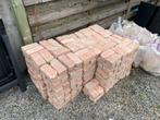 Bakstenen afkomstig uit binnenmuur, Ophalen, Zo goed als nieuw, Bakstenen