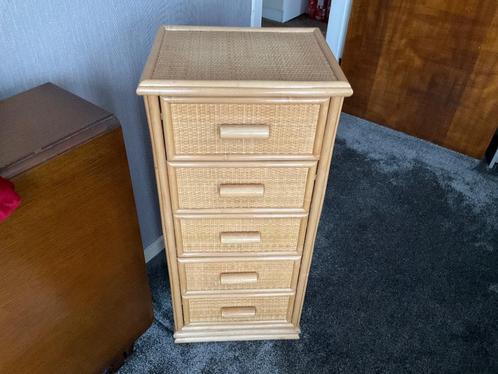 Vintage ladekast in rotan / Bamboo /Boho  look H80xB30xD30, Huis en Inrichting, Kasten | Ladekasten, Gebruikt, 5 laden of meer