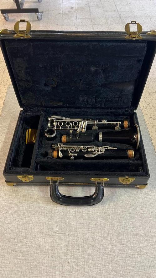 Diverse Klarinetten, Musique & Instruments, Instruments à vent | Clarinettes, Utilisé, Clarinette en si bémol, Bois, Avec valise