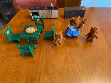 Sylvanian Vintage Meubles Petits Malins et Famille Ours.