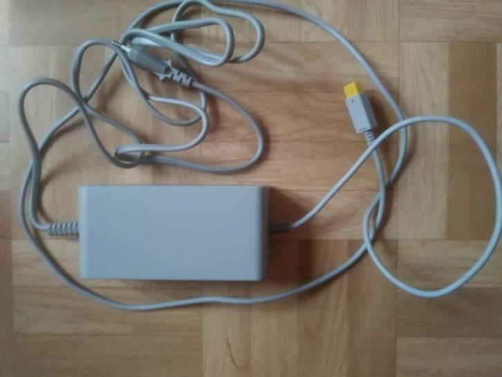 Alimentation pour Nintendo Wii-U WUP-002 (EUR), adaptateur 1, Consoles de jeu & Jeux vidéo, Consoles de jeu | Nintendo Consoles | Accessoires