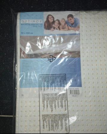 Matras beschermer anti slip beschikbaar voor biedingen