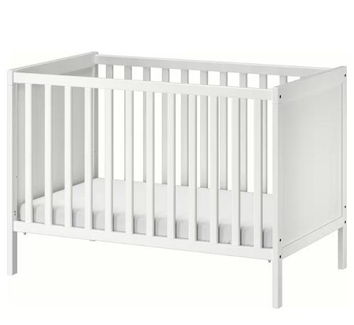 Ikea Sundvik babybedje wit 60x120 cm, Kinderen en Baby's, Kinderkamer | Bedden, Zo goed als nieuw, Lattenbodem, Ophalen