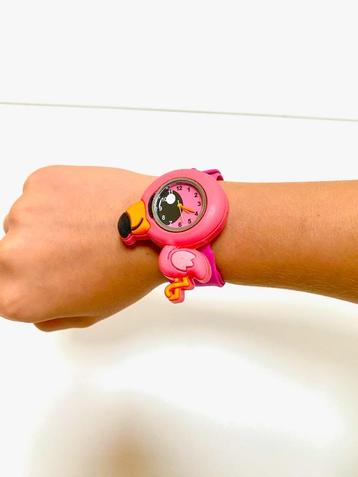 Horloge Flamingo (van Zoo Antwerpen) disponible aux enchères