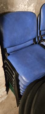 Chaises Bleu  x13 solide bon etat, Huis en Inrichting, Stoelen, Vijf, Zes of meer stoelen, Blauw, Metaal, Gebruikt