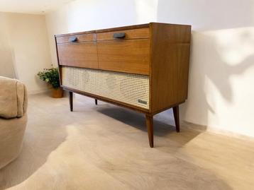 audio meubel beschikbaar voor biedingen