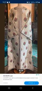 Kaftan de cérémonie, Vêtements | Femmes, Robes, Enlèvement, Comme neuf